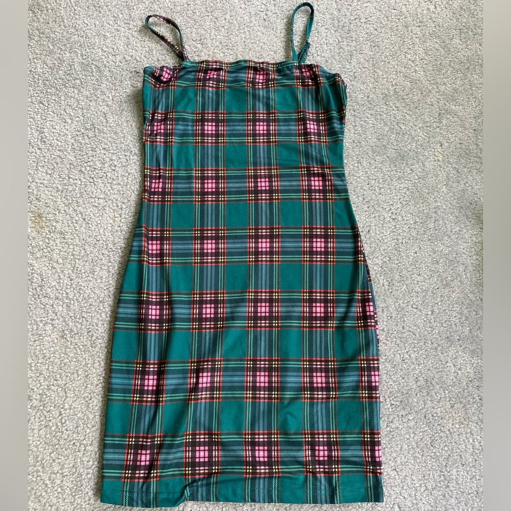 Plaid body-con dress